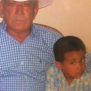 Meet your Posher, Gil